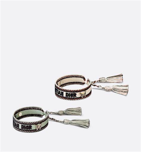 Conjunto de pulseras Christian Dior.